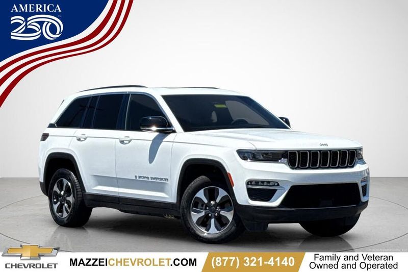 2024 Jeep Grand Cherokee 4xe — a typically priced live listing