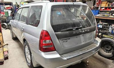 2005 Subaru Forester 2 5XT