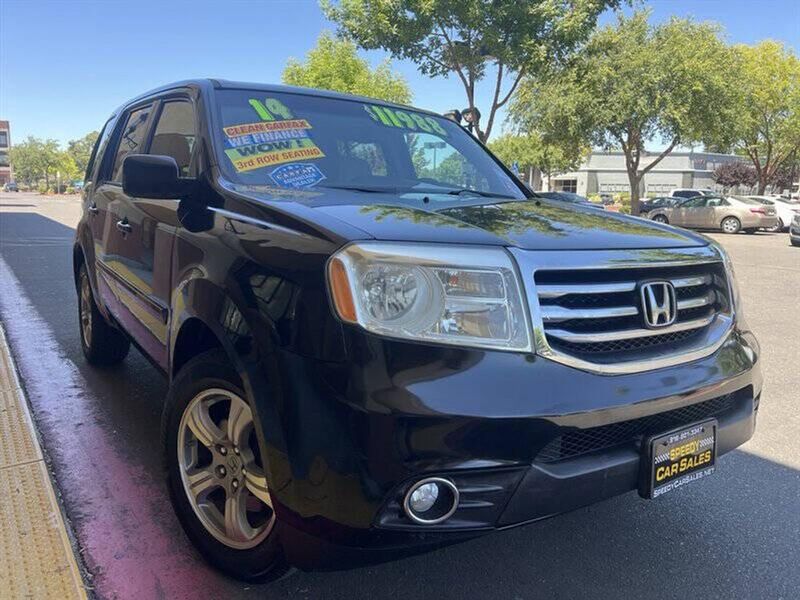 2014 Honda Pilot — a typically priced live listing