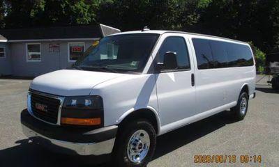2017 GMC Savana LS 3500