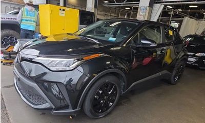 2020 Toyota C-HR LE