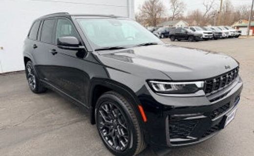 2026 Jeep Grand Cherokee Summit