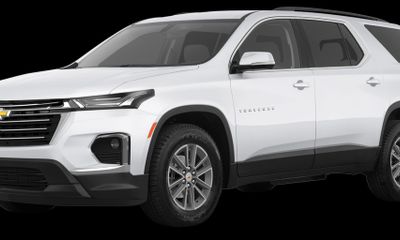 2023 Chevrolet Traverse LT