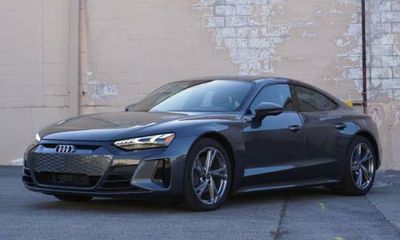 2023 Audi E-Tron GT Quattro Premium Plus
