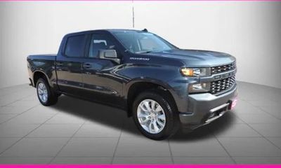 2020 Chevrolet Silverado Custom