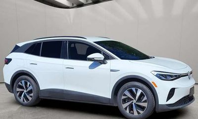 2023 Volkswagen ID 4 Pro
