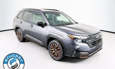 2025 Subaru Forester Base Plus