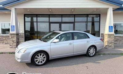2005 Toyota Avalon Limited