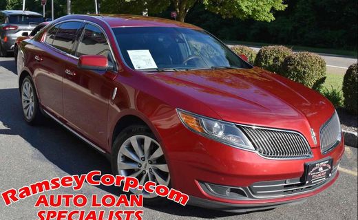 2014 Lincoln MKS Base