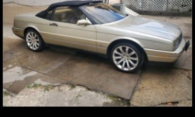 1993 Cadillac Allante Base