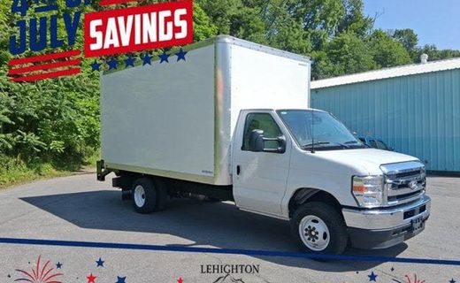 2026 Ford E-450 Base