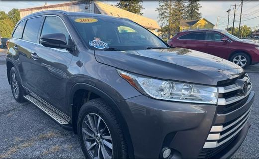 2017 Toyota Highlander