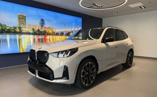 2025 BMW X3 M50