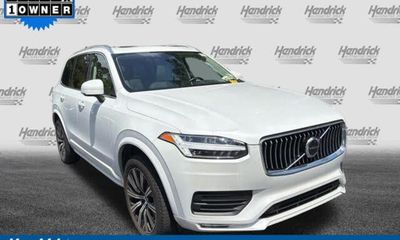 2023 Volvo XC90 Core Bright Theme