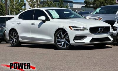 2019 Volvo S60 Momentum