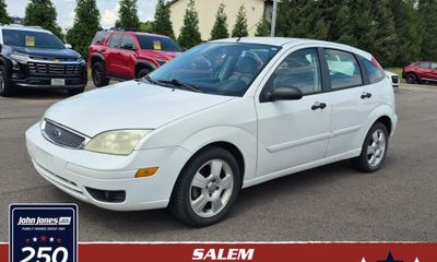 2005 Ford Focus ZX5