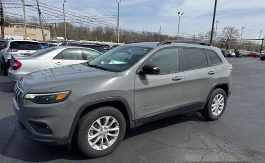 2022 Jeep Cherokee Latitude LUX