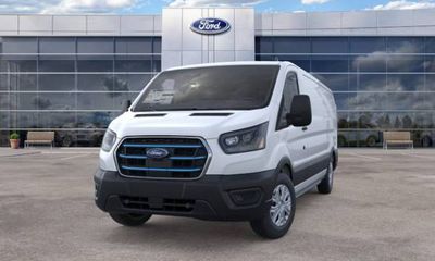 2025 Ford Transit LOW Roof