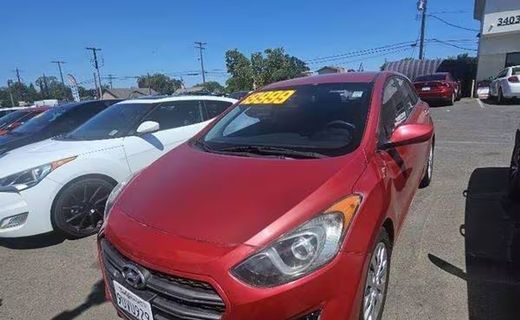 2016 Hyundai Elantra Standard