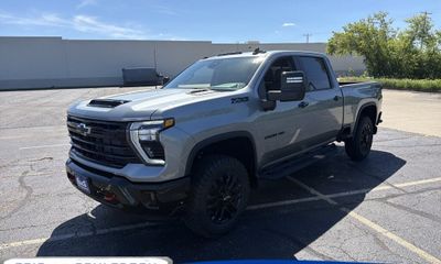 2026 Chevrolet Silverado HD LT