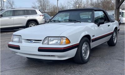 1988 Ford Mustang LX