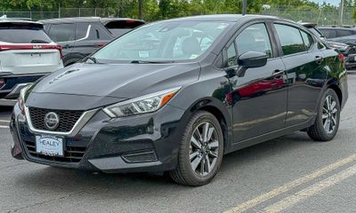 2021 Nissan Versa SV