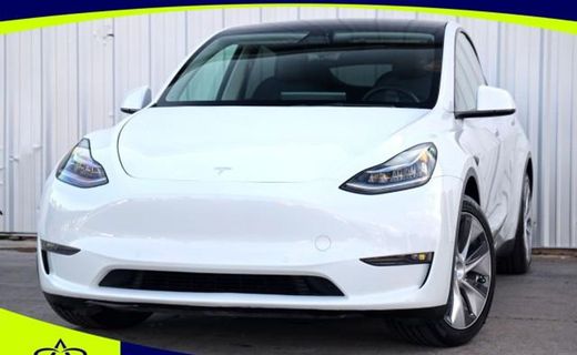 2022 Tesla Model Y Long Range
