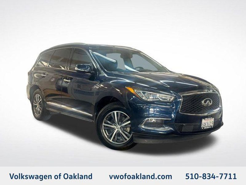 2017 Infiniti QX60 — a typically priced live listing