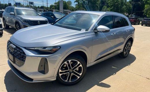 2026 Audi Q5 Quattro Premium