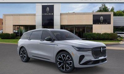 2026 Lincoln Nautilus Reserve
