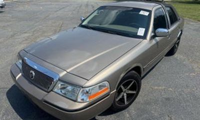 2004 Mercury Grand Marquis GS