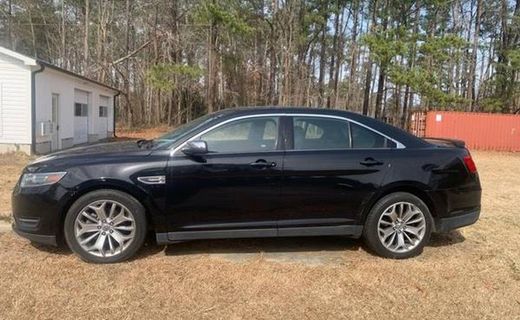 2019 Ford Taurus Limited