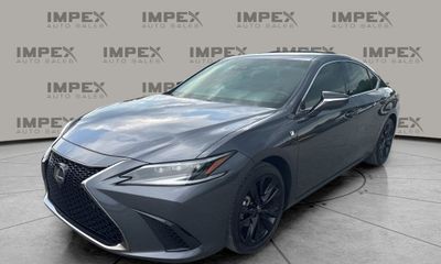 2024 Lexus ES 300H