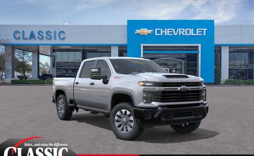 2026 Chevrolet Silverado HD Custom