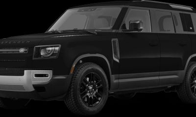 2023 Land Rover Defender 110 SE