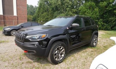 2020 Jeep Cherokee Trailhawk
