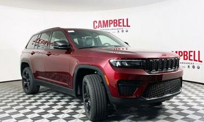 2024 Jeep Grand Cherokee Laredo