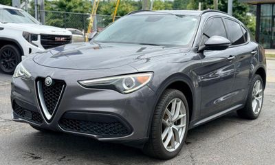 2018 Alfa Romeo Stelvio Sport