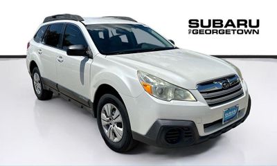 2013 Subaru Outback Base