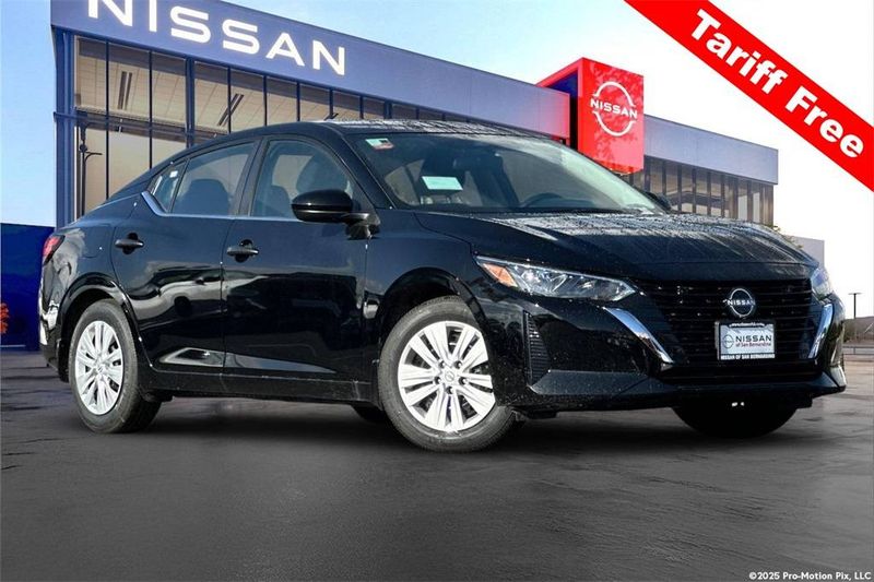 2025 Nissan Sentra — a typically priced live listing