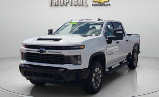 2026 Chevrolet Silverado HD LT