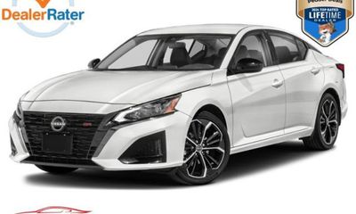 2024 Nissan Altima SR