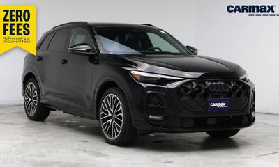 2025 Audi SQ5 Quattro Premium Plus