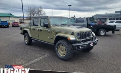 2026 Jeep Gladiator Sport