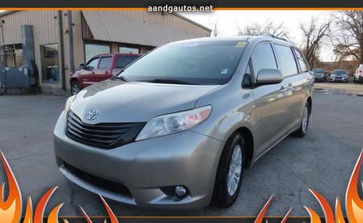 2015 Toyota Sienna XLE