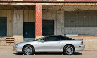 2002 Chevrolet Camaro Z28