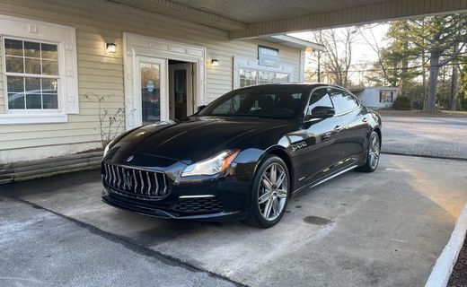 2017 Maserati Quattroporte Luxury