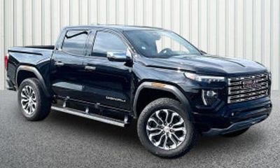 2024 GMC Canyon AT4X