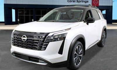 2026 Nissan Pathfinder Platinum