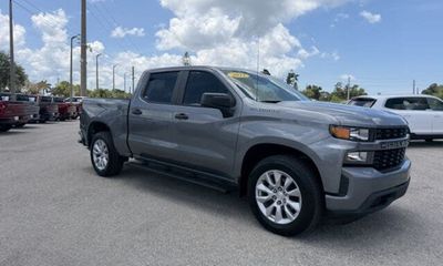 2022 Chevrolet Silverado LTD Custom